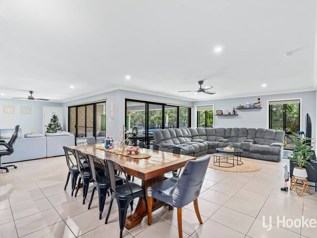 19 Fred Astaire Avenue, MAUDSLAND - Thumbnail 7