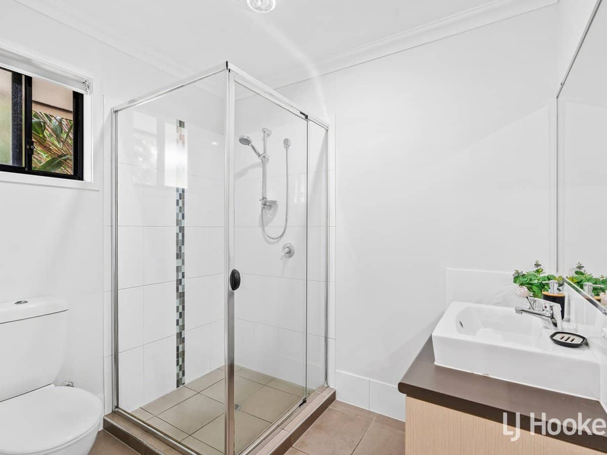 19 Fred Astaire Avenue, MAUDSLAND - Thumbnail 14