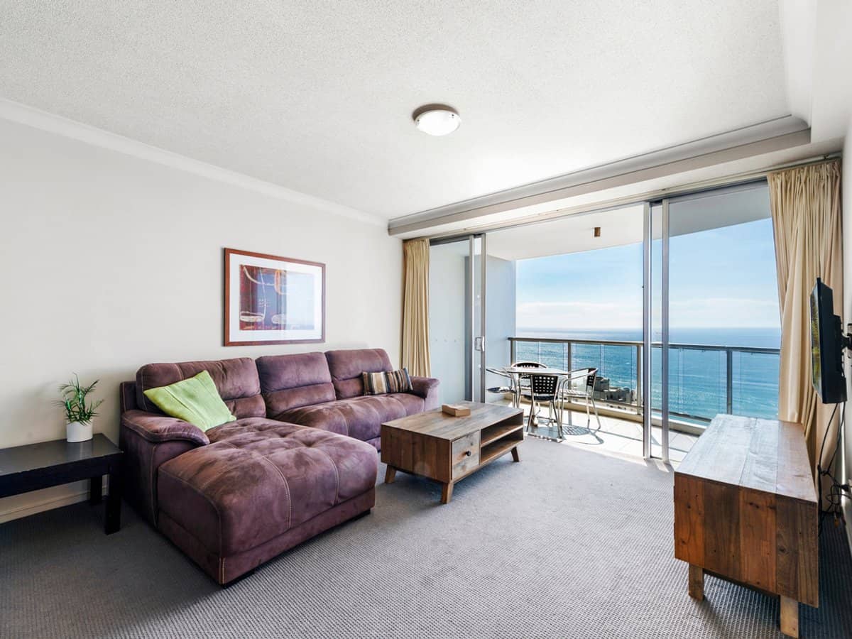 23 Ferny Avenue, SURFERS PARADISE - Thumbnail 3