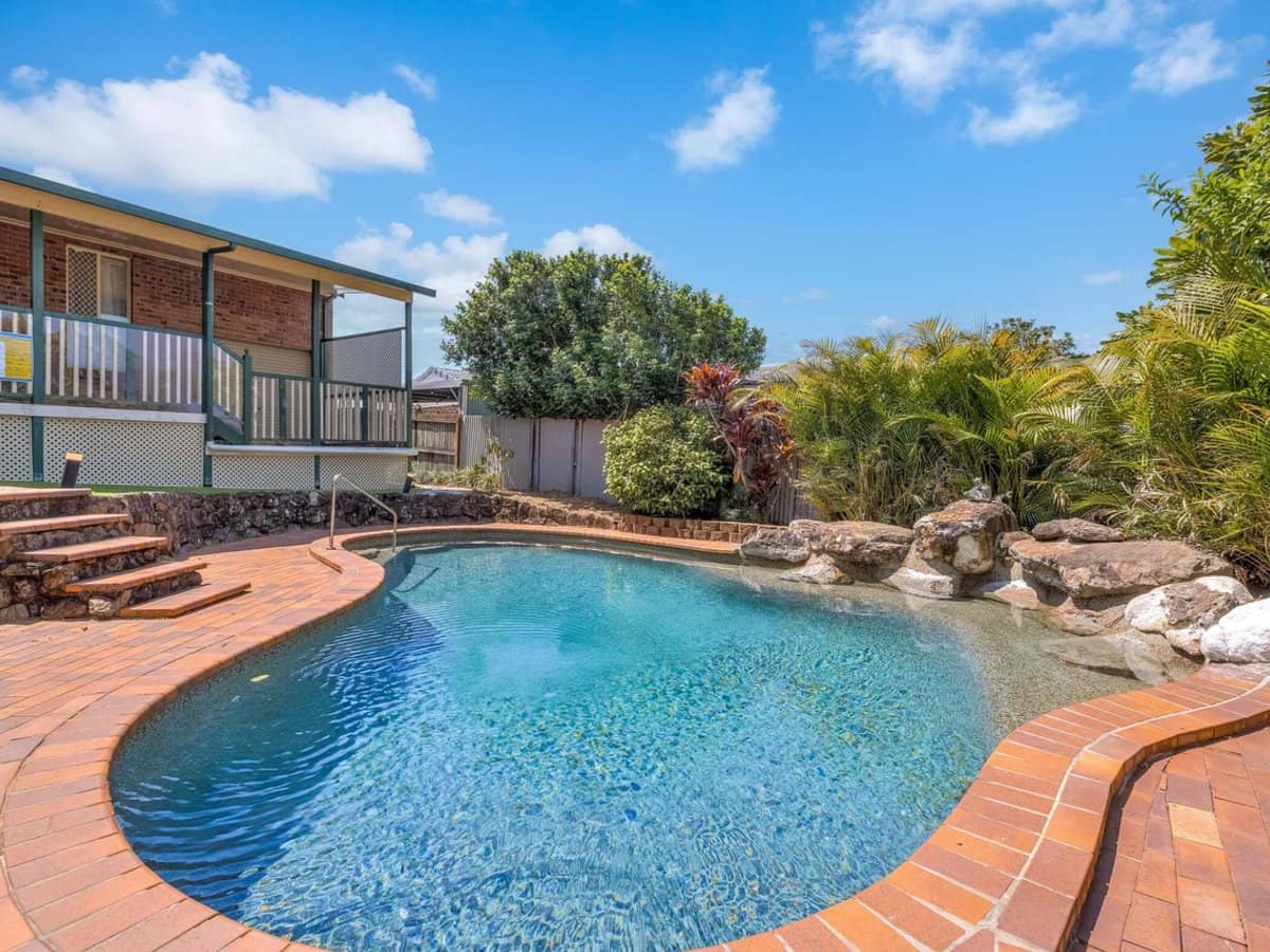 35 Oakland Parade, BANORA POINT - Thumbnail 3