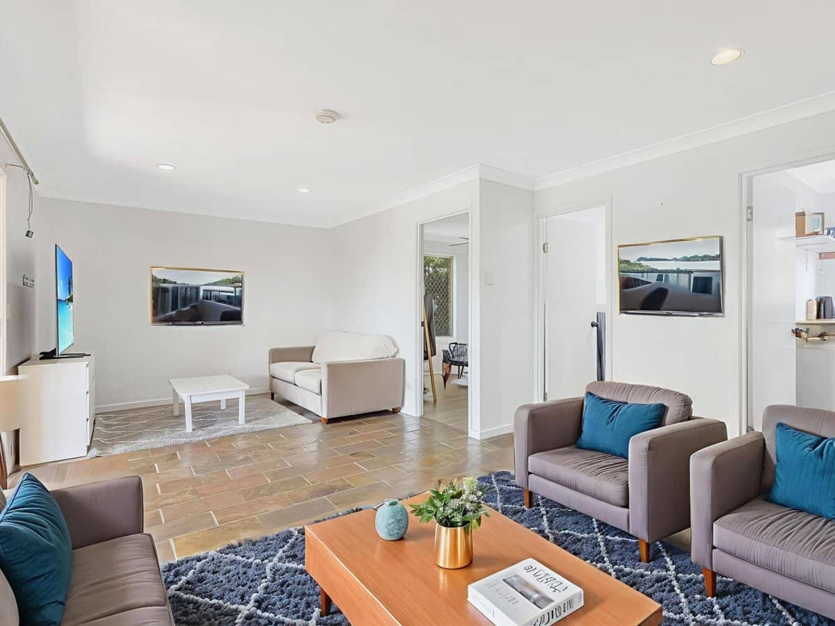 35 Oakland Parade, BANORA POINT - Thumbnail 12