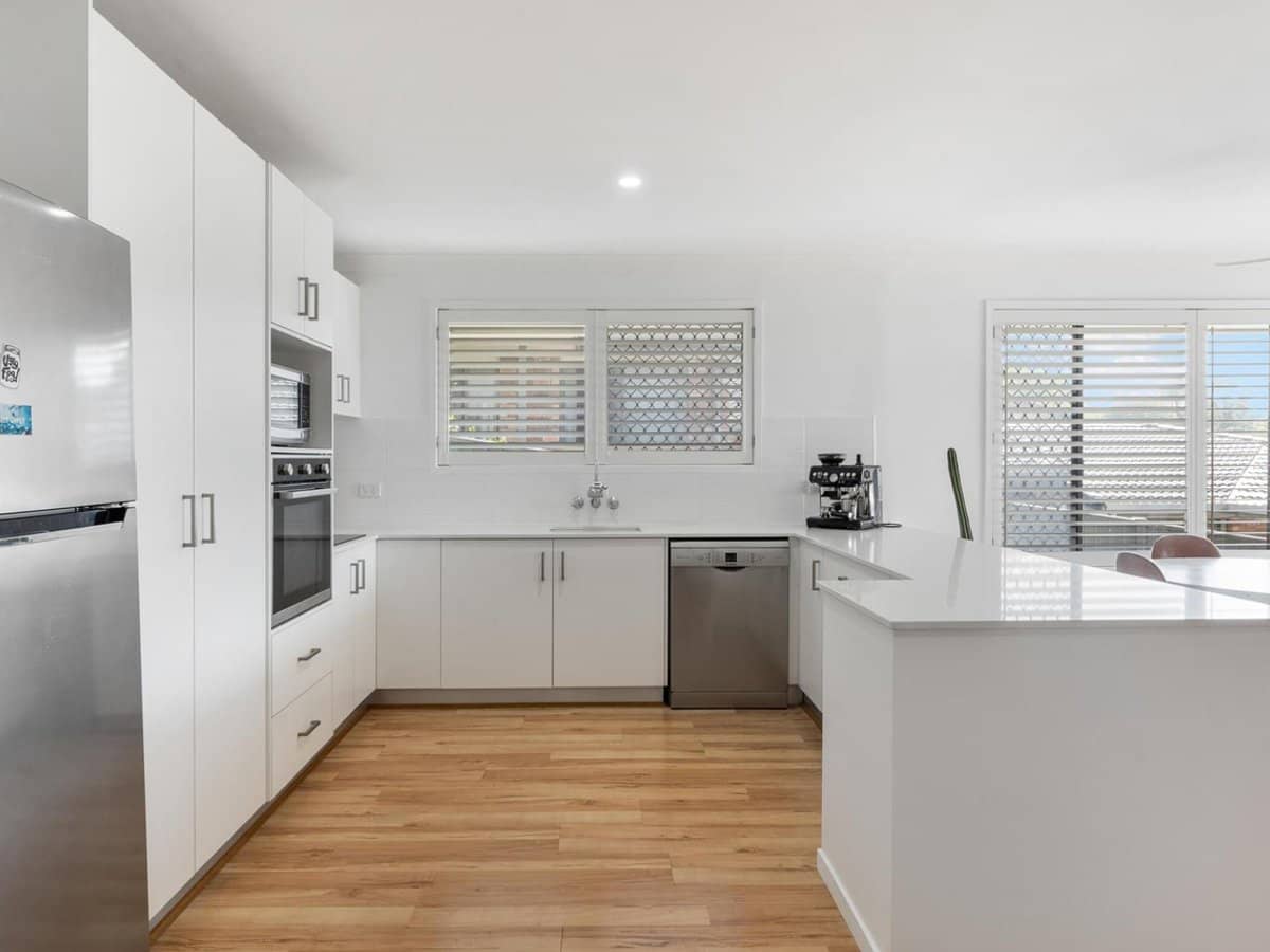 23 Martinelli Avenue, BANORA POINT - Thumbnail 8