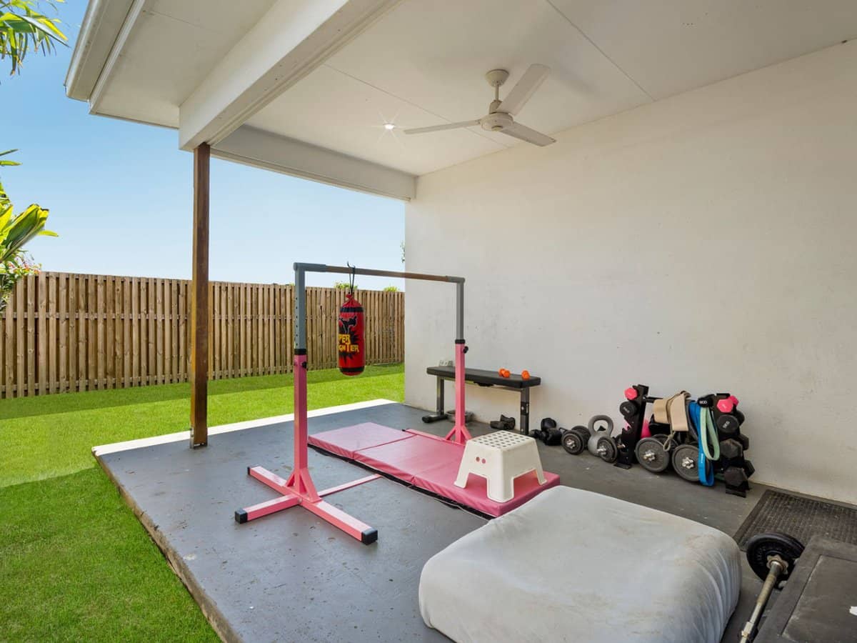 5 Quessada Court, PIMPAMA - Thumbnail 13