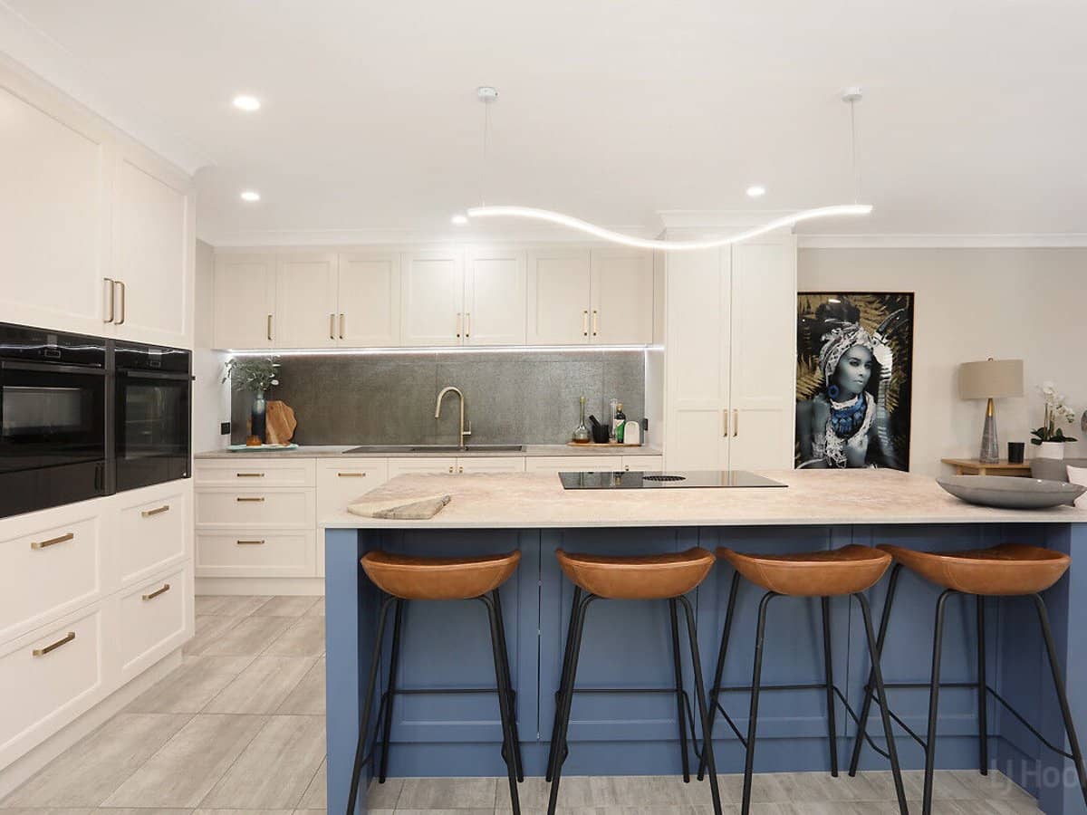 28 Abalone Avenue, PARADISE POINT - Thumbnail 6