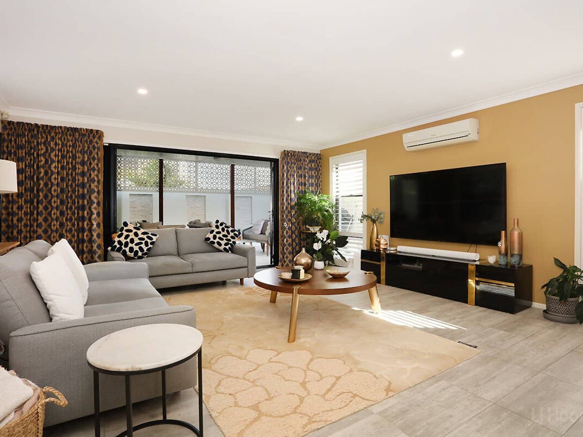 28 Abalone Avenue, PARADISE POINT - Thumbnail 10