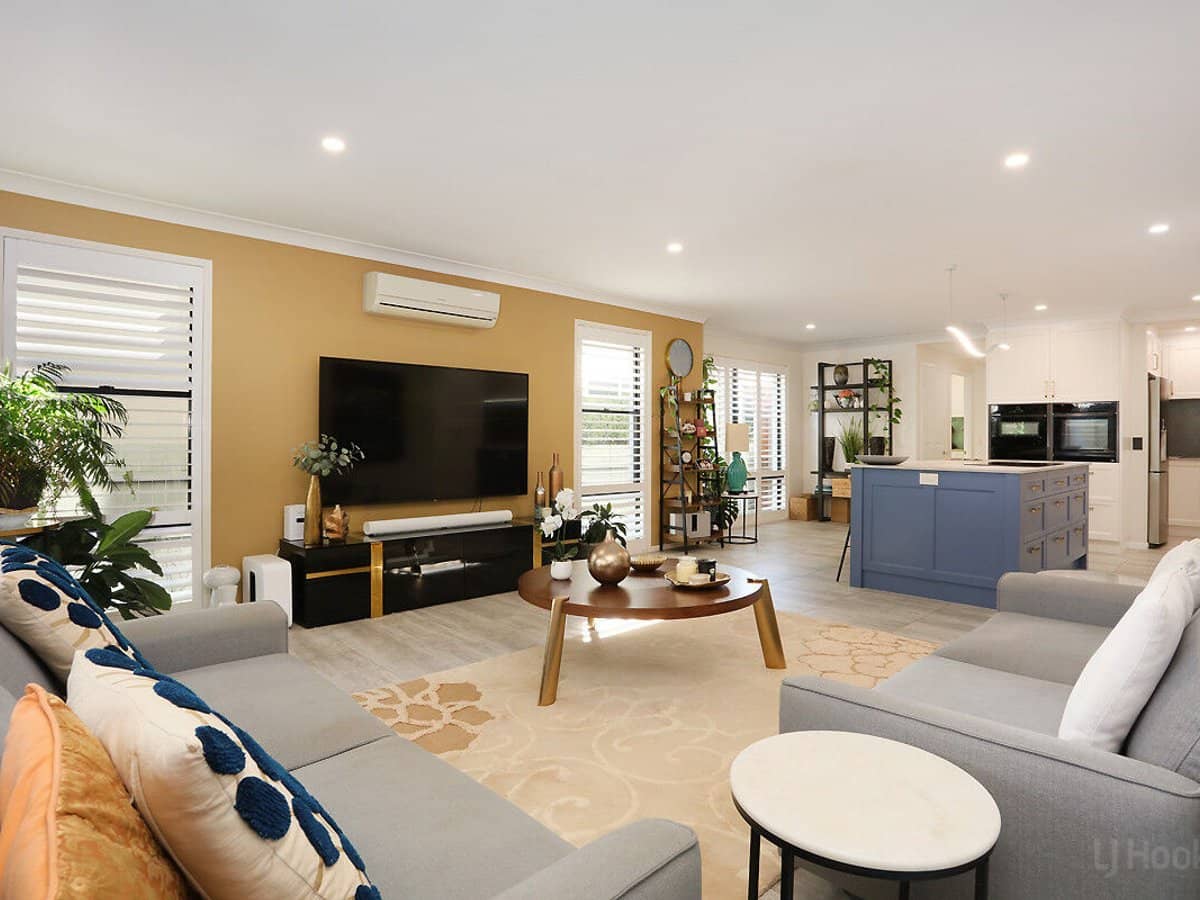 28 Abalone Avenue, PARADISE POINT - Thumbnail 12