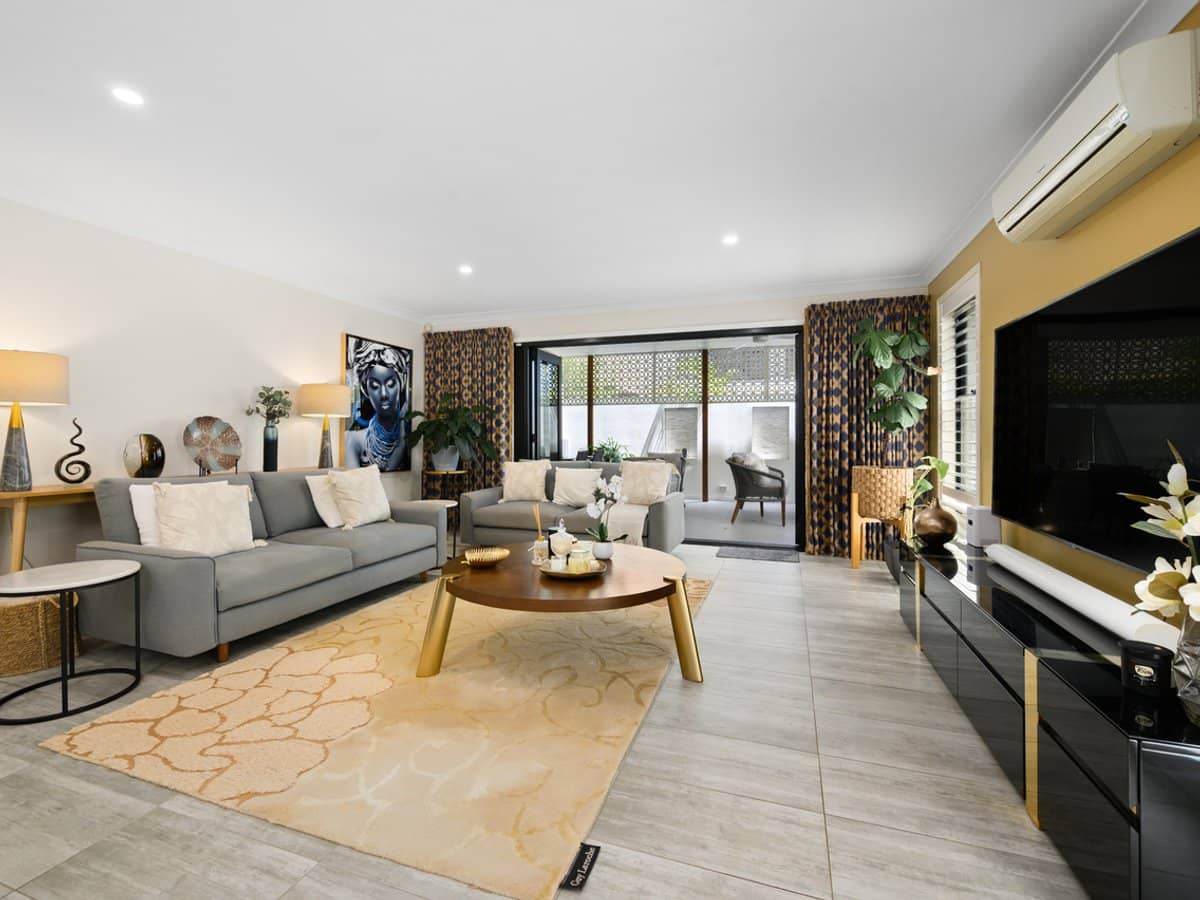 28 Abalone Avenue, PARADISE POINT - Thumbnail 6