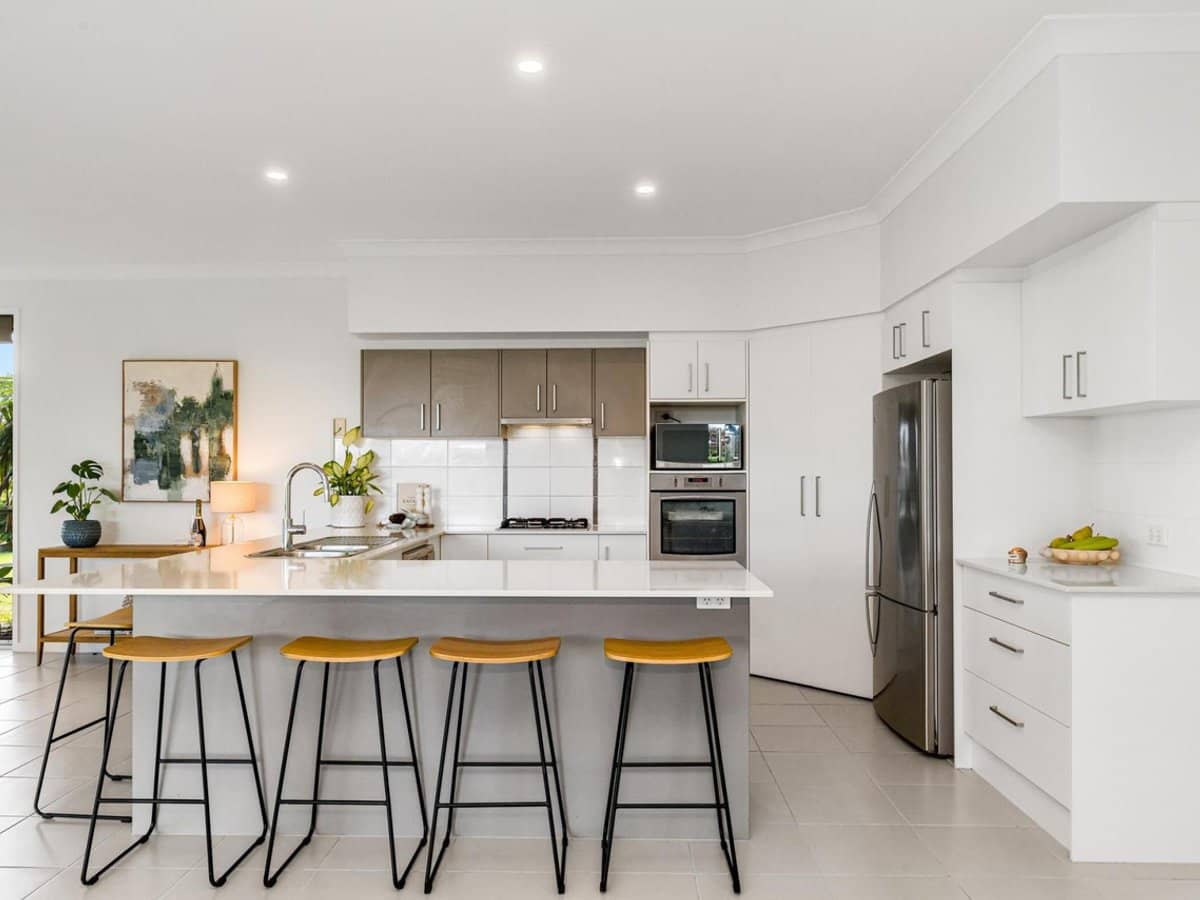 31 Sunnycrest Drive, TERRANORA - Thumbnail 6