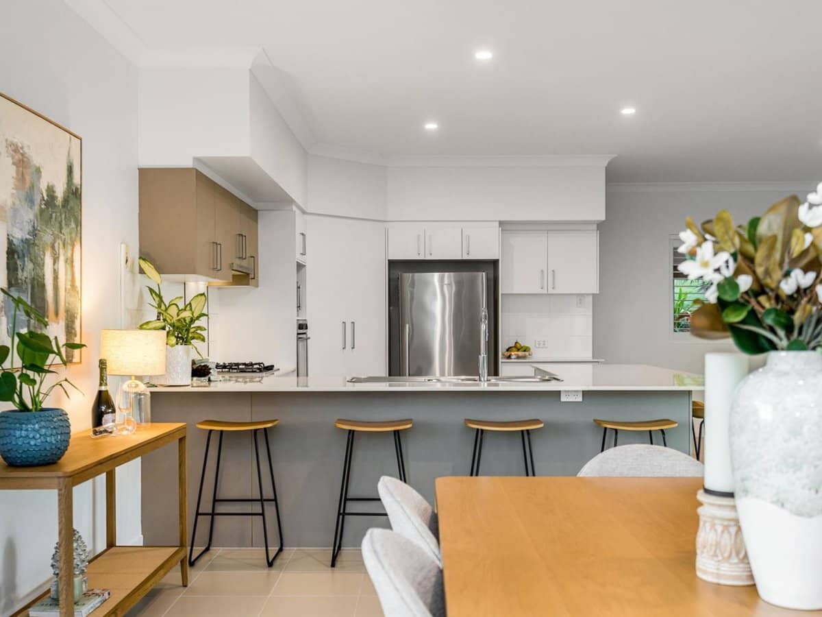 31 Sunnycrest Drive, TERRANORA - Thumbnail 9