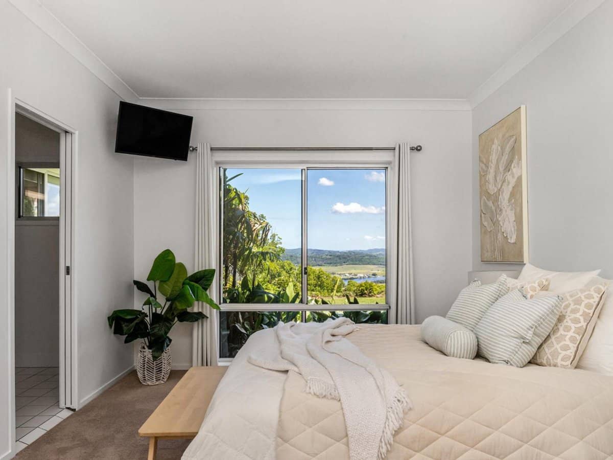 31 Sunnycrest Drive, TERRANORA - Thumbnail 13