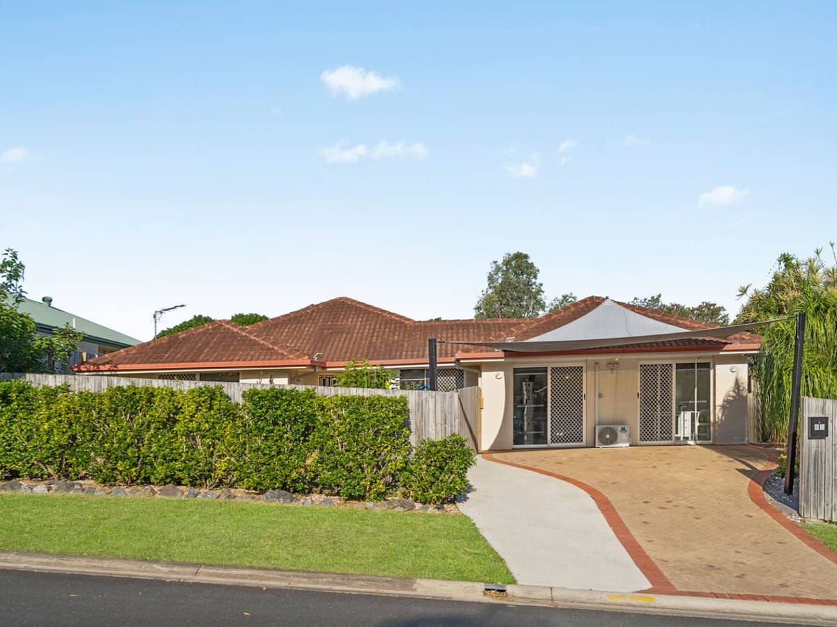 31 Rix Drive, UPPER COOMERA - Thumbnail 1