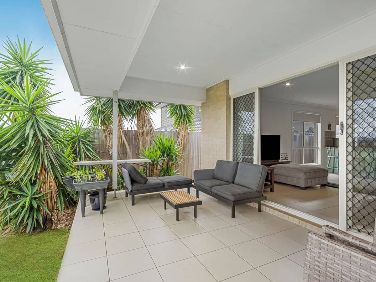 47 Cairnlea Drive, PIMPAMA - Thumbnail 12