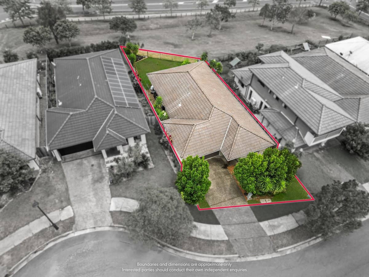 47 Cairnlea Drive, PIMPAMA - Thumbnail 15