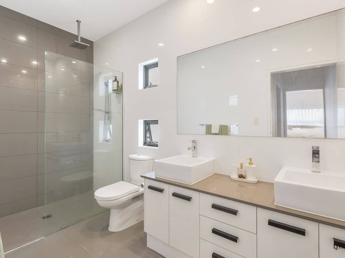 3 Winders Avenue, TUGUN - Thumbnail 13