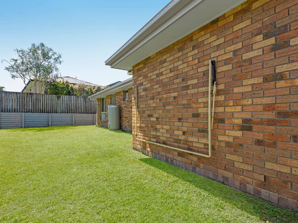 67 Gawain Drive, ORMEAU - Thumbnail 18