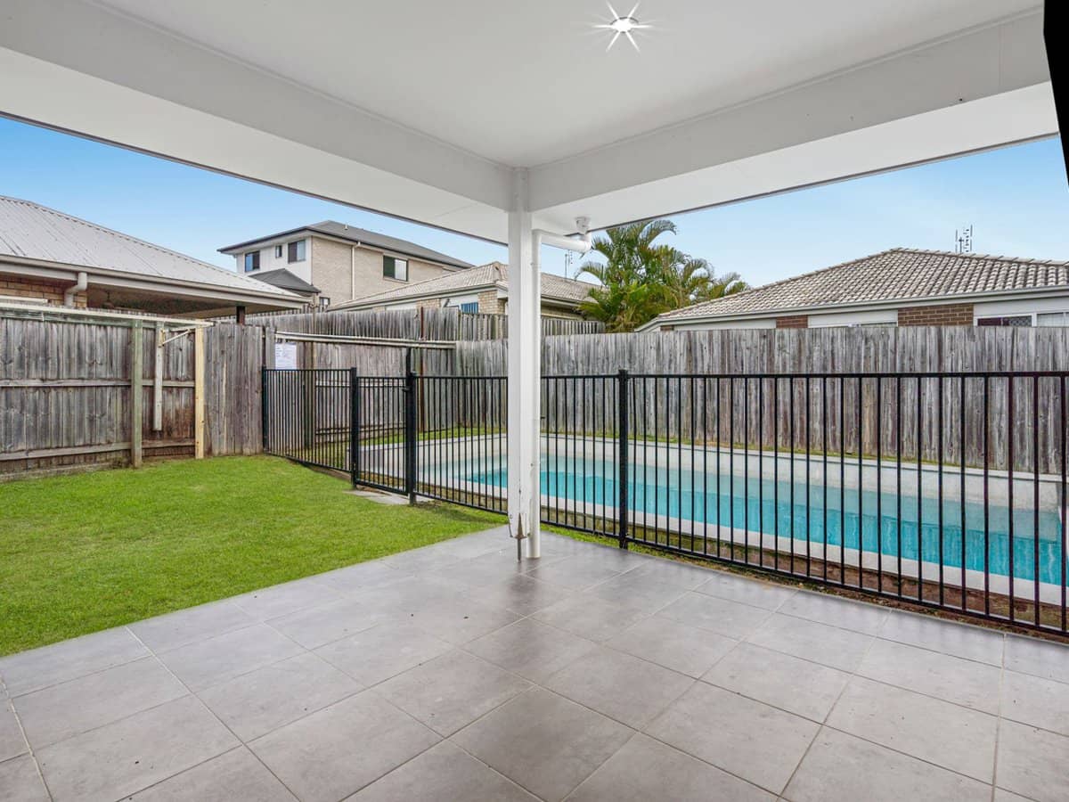 34 Leabrook Place, PIMPAMA - Thumbnail 19