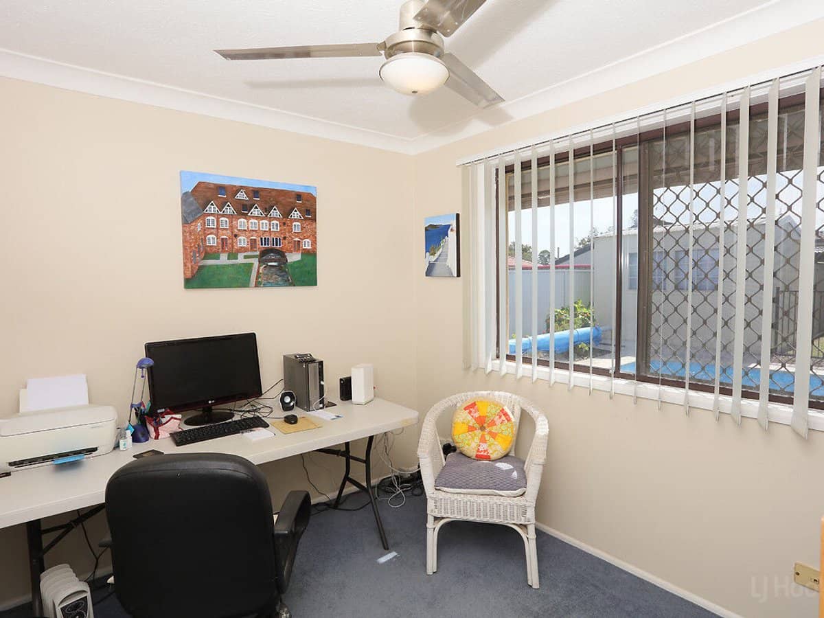 18 BURRENDONG Road, COOMBABAH - Thumbnail 15