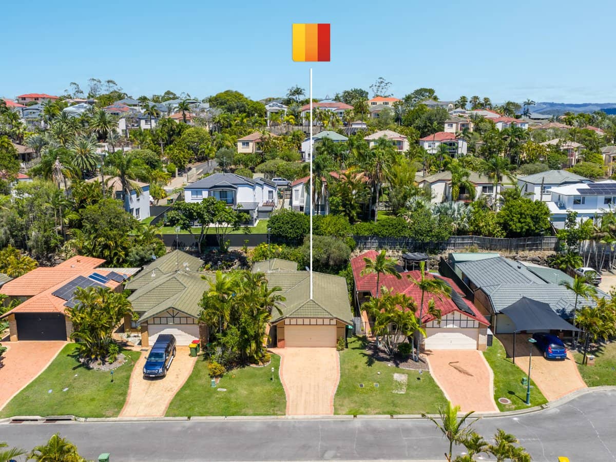 18 Strathalbyn Court, PARKWOOD - Thumbnail 1