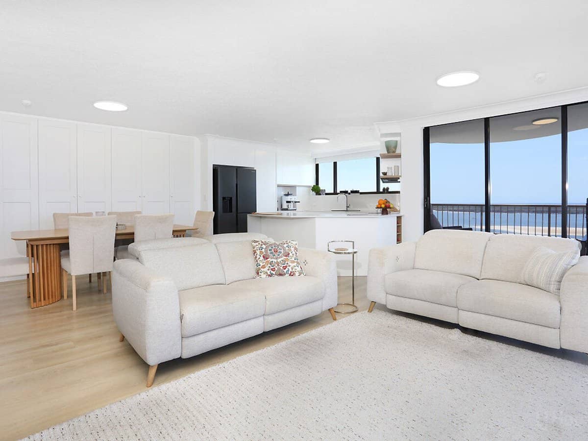 9 Bayview Street, RUNAWAY BAY - Thumbnail 18