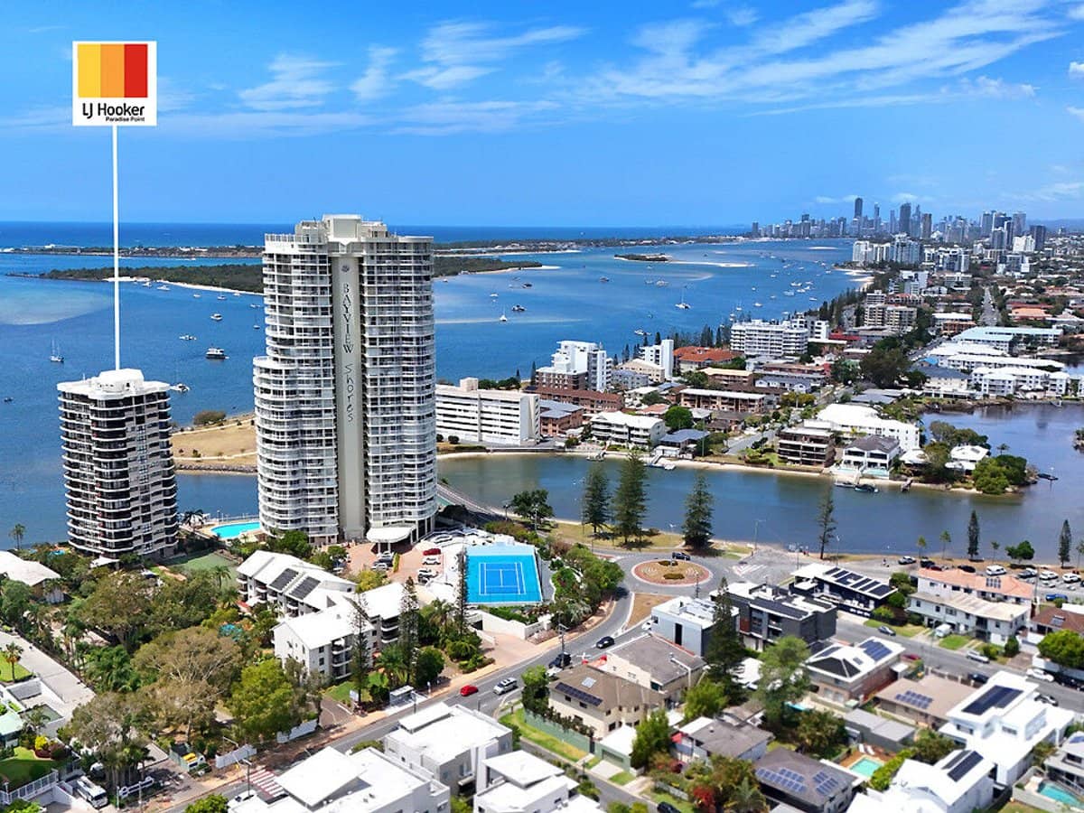 9 Bayview Street, RUNAWAY BAY - Thumbnail 24