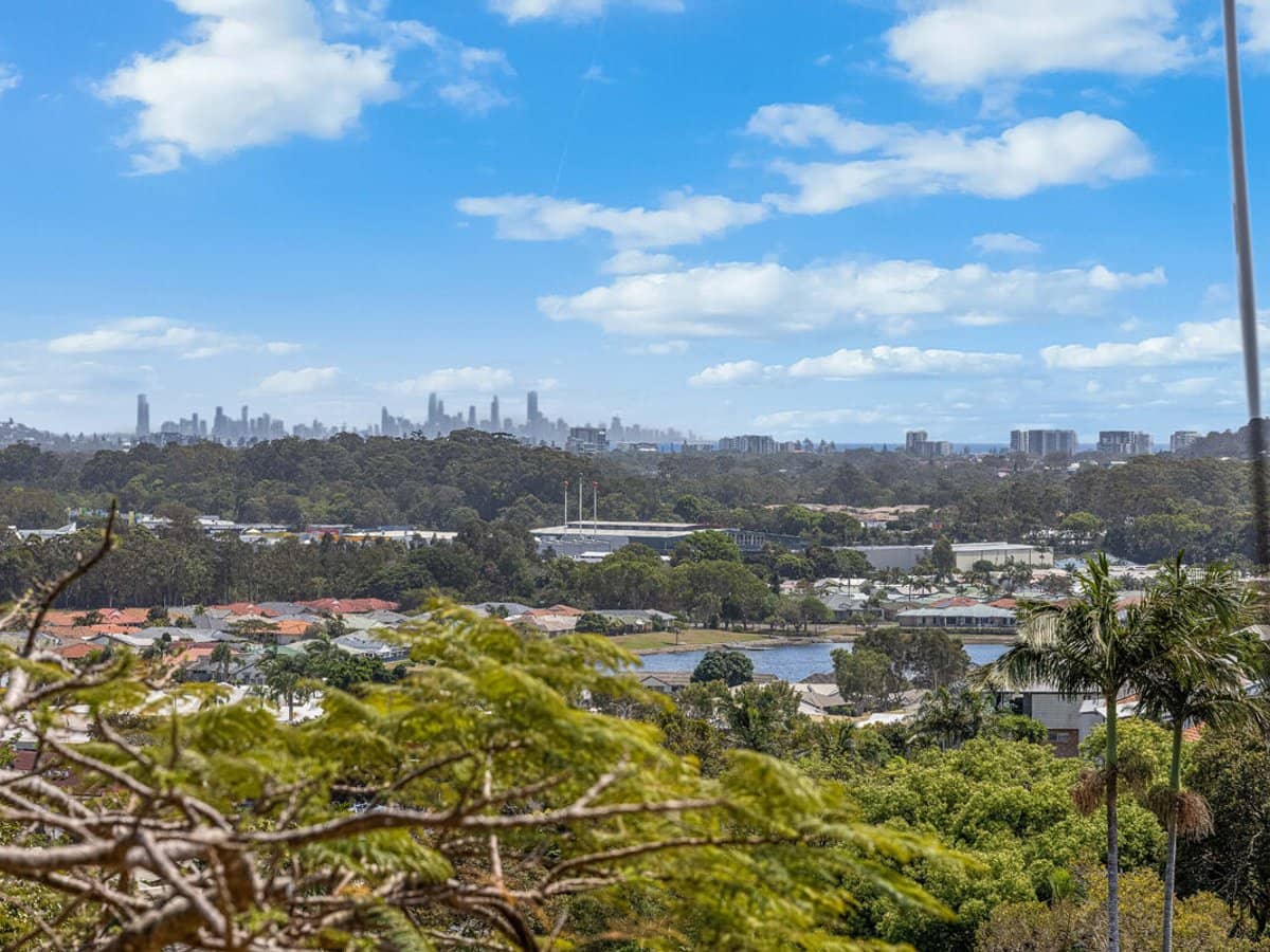 22 Widgee Avenue, BANORA POINT - Thumbnail 3