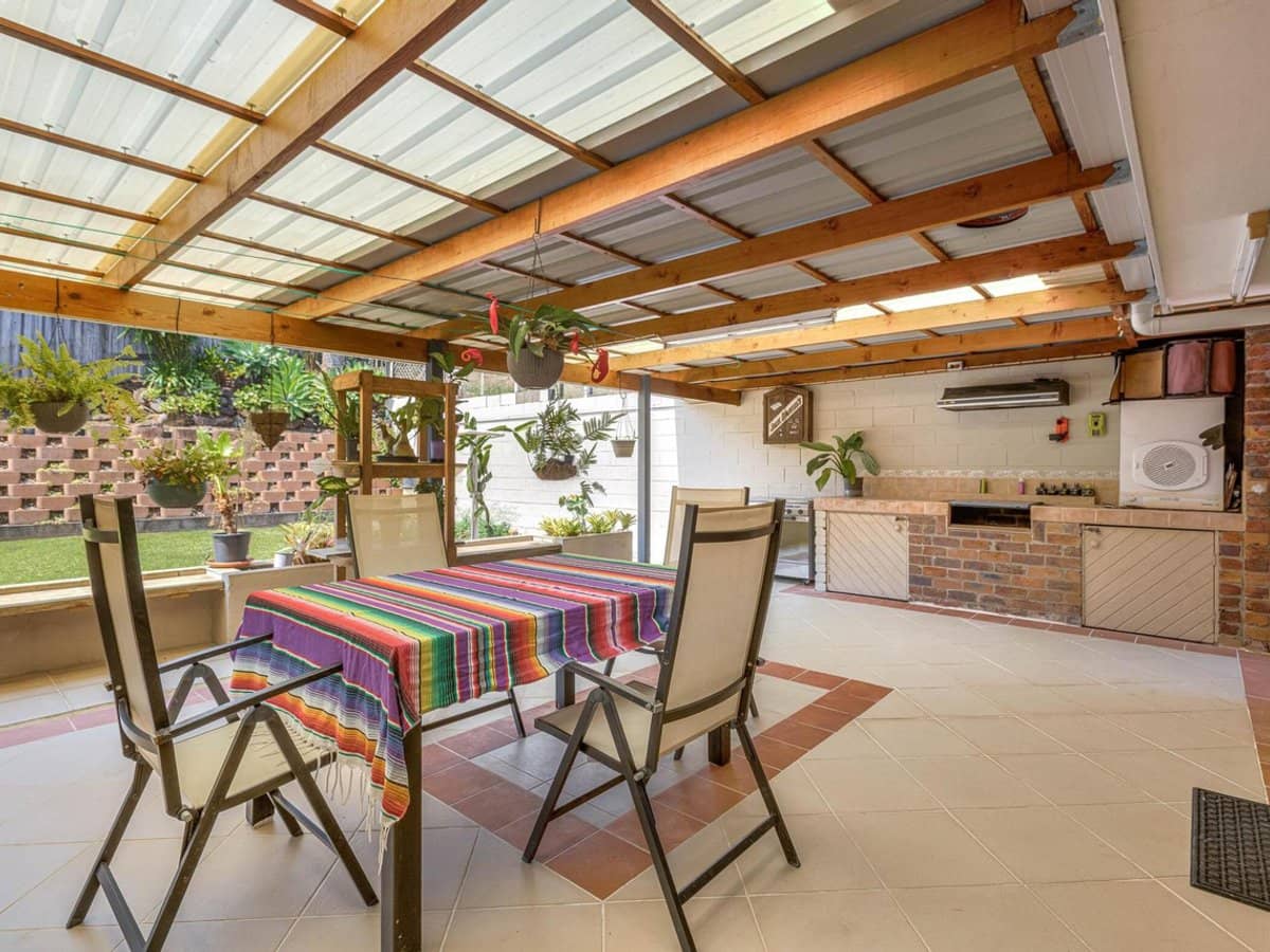 22 Widgee Avenue, BANORA POINT - Thumbnail 19