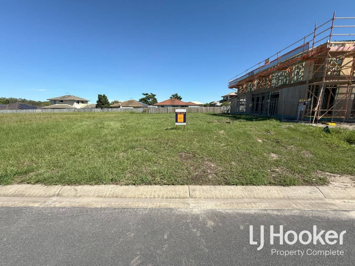 10 Marcus Drive, REGENTS PARK - Thumbnail 3