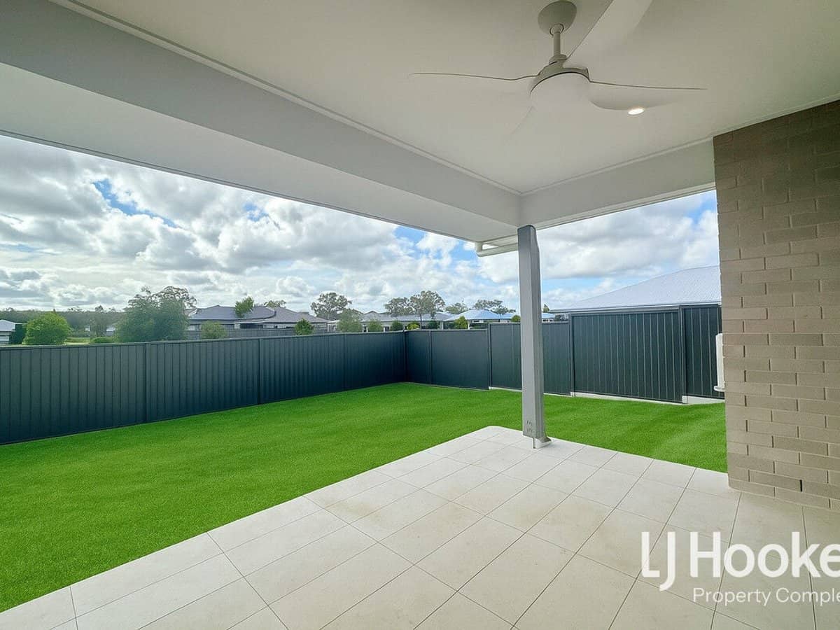 6 Mali Way, LOGAN VILLAGE - Thumbnail 8