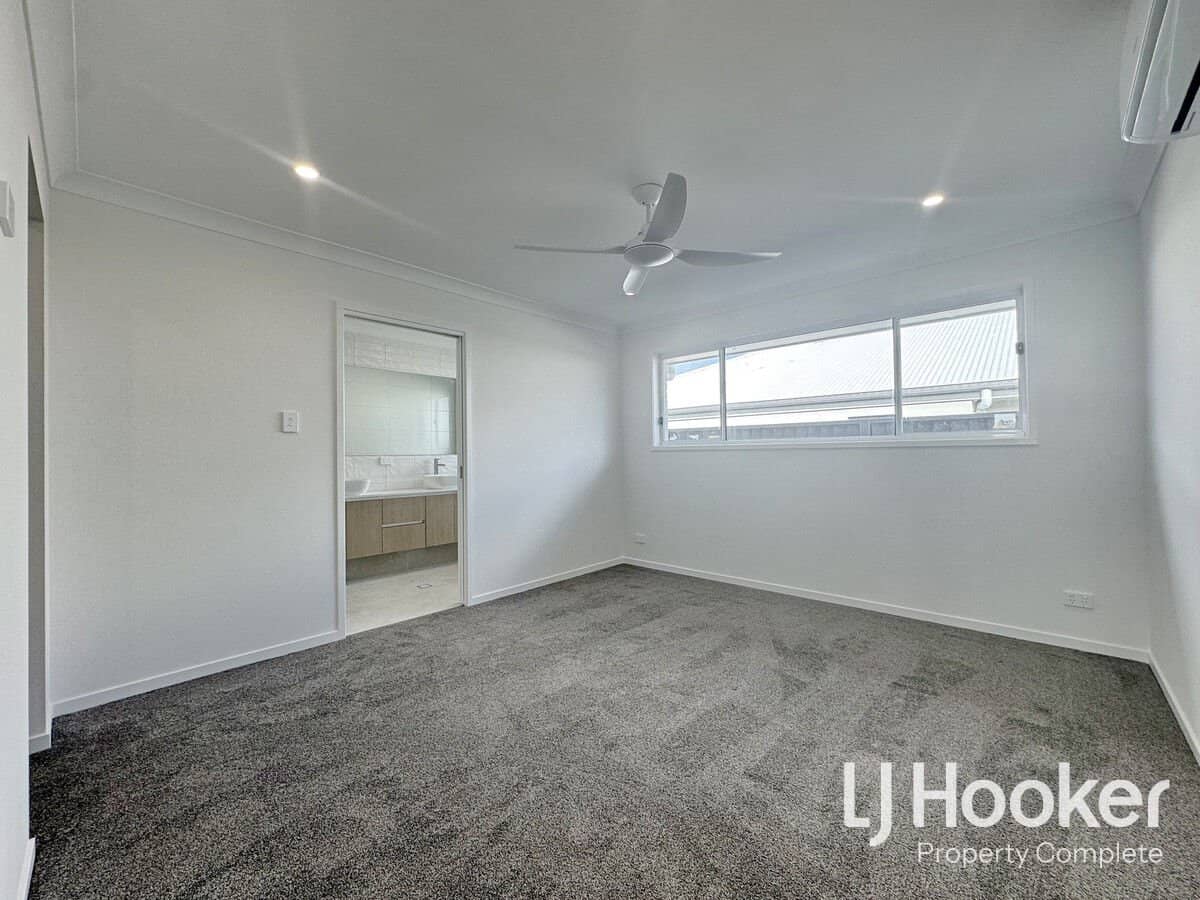 6 Mali Way, LOGAN VILLAGE - Thumbnail 9