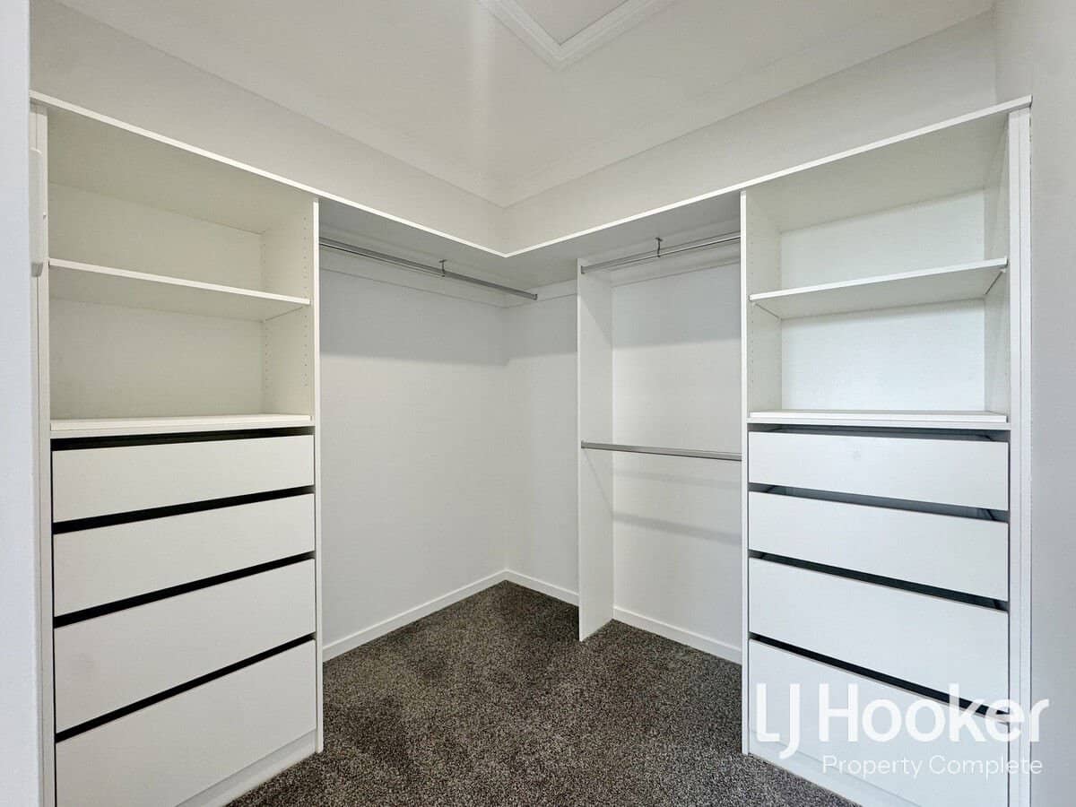 6 Mali Way, LOGAN VILLAGE - Thumbnail 10