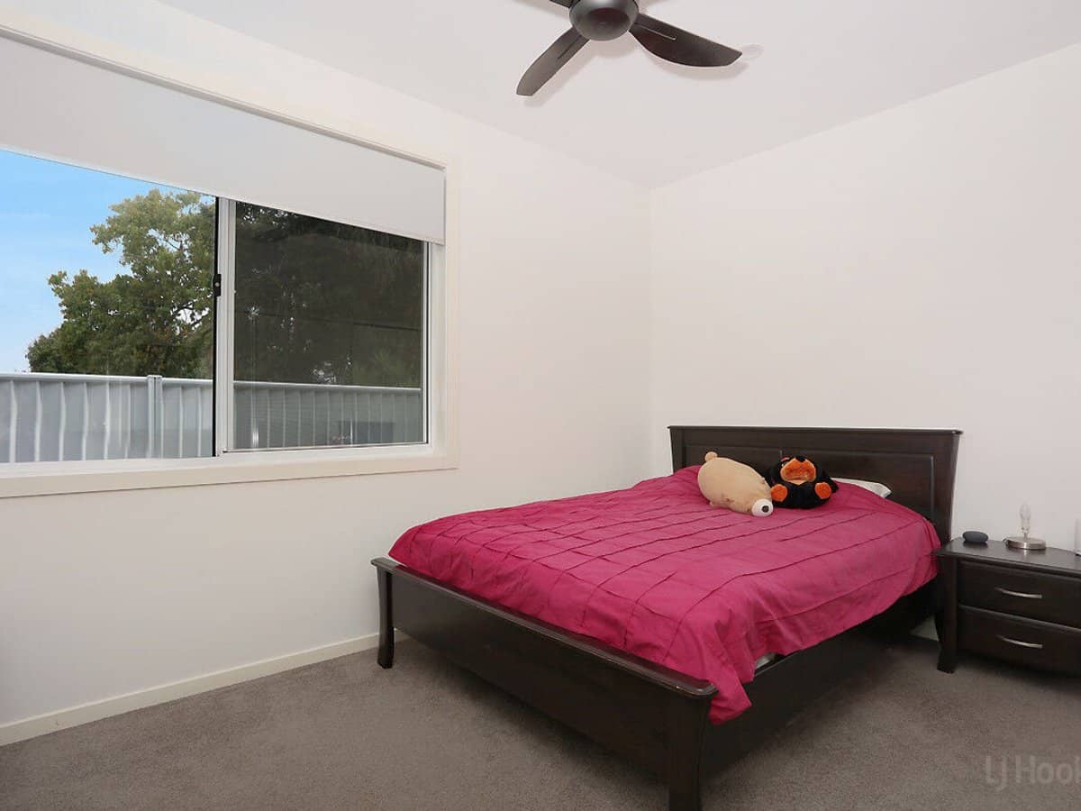 38 Deagon Drive, RUNAWAY BAY - Thumbnail 19