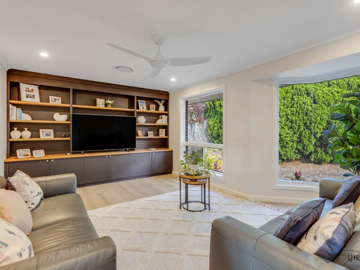 21 Kintyre Crescent, BANORA POINT - Thumbnail 11