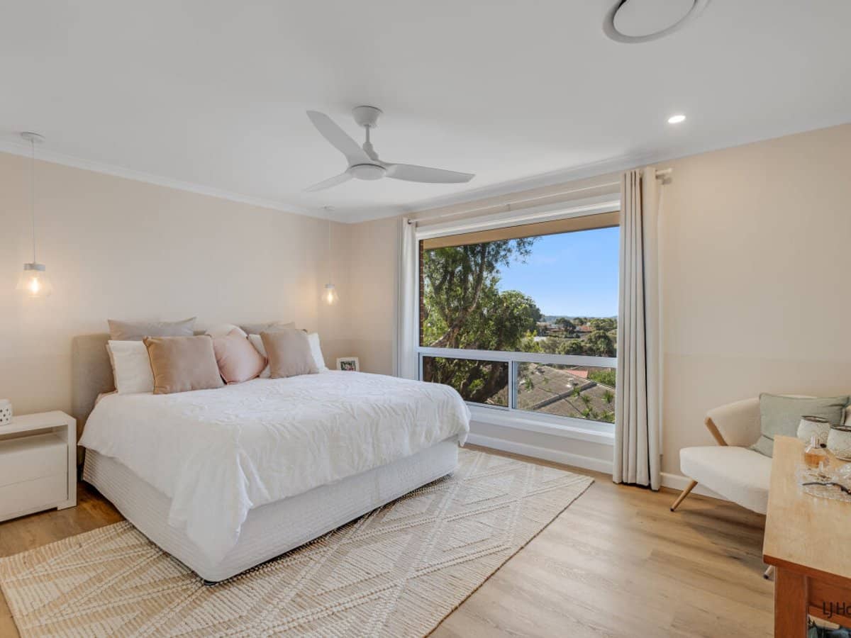 21 Kintyre Crescent, BANORA POINT - Thumbnail 15