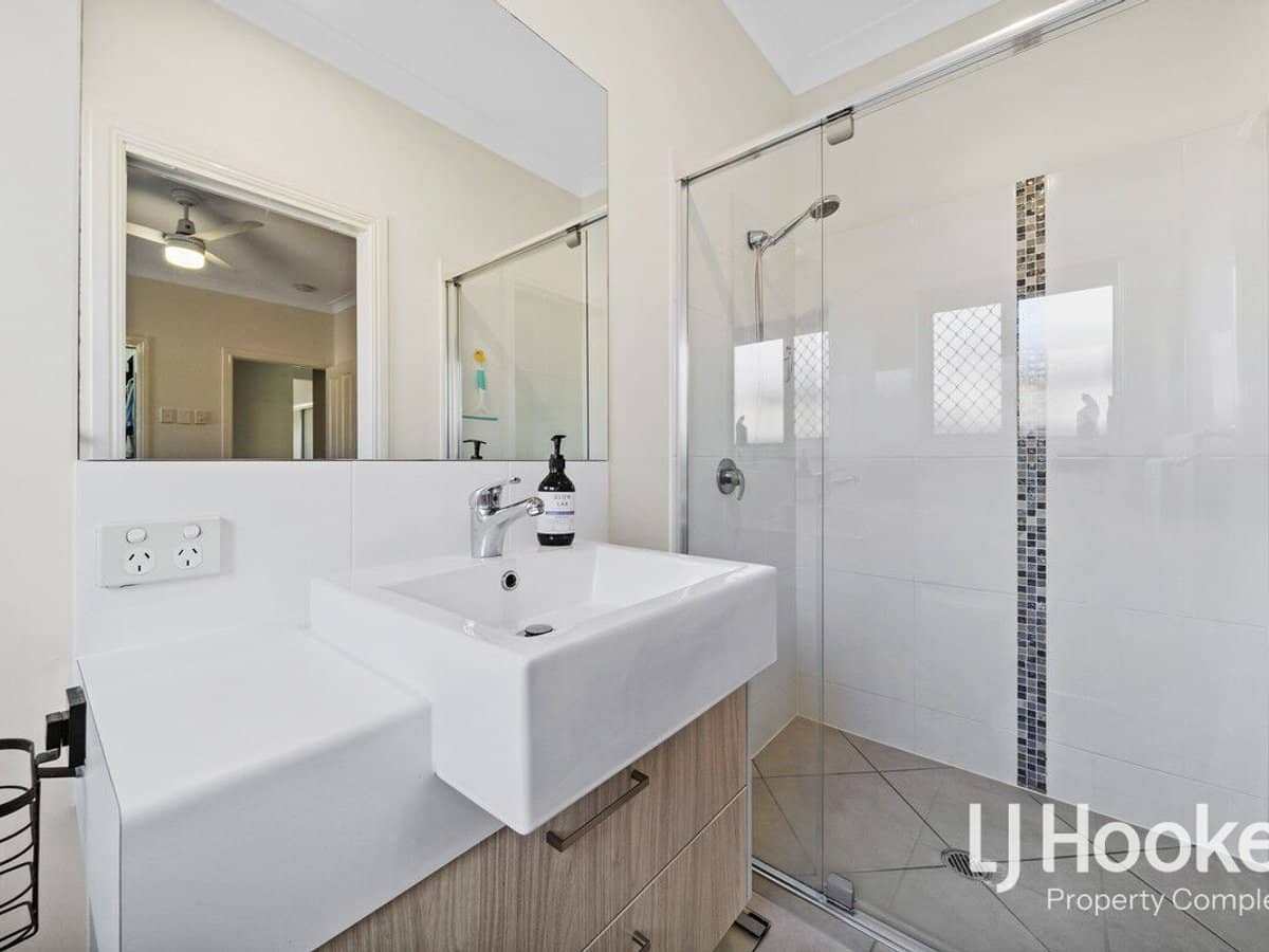 53 Combs Street, YARRABILBA - Thumbnail 4