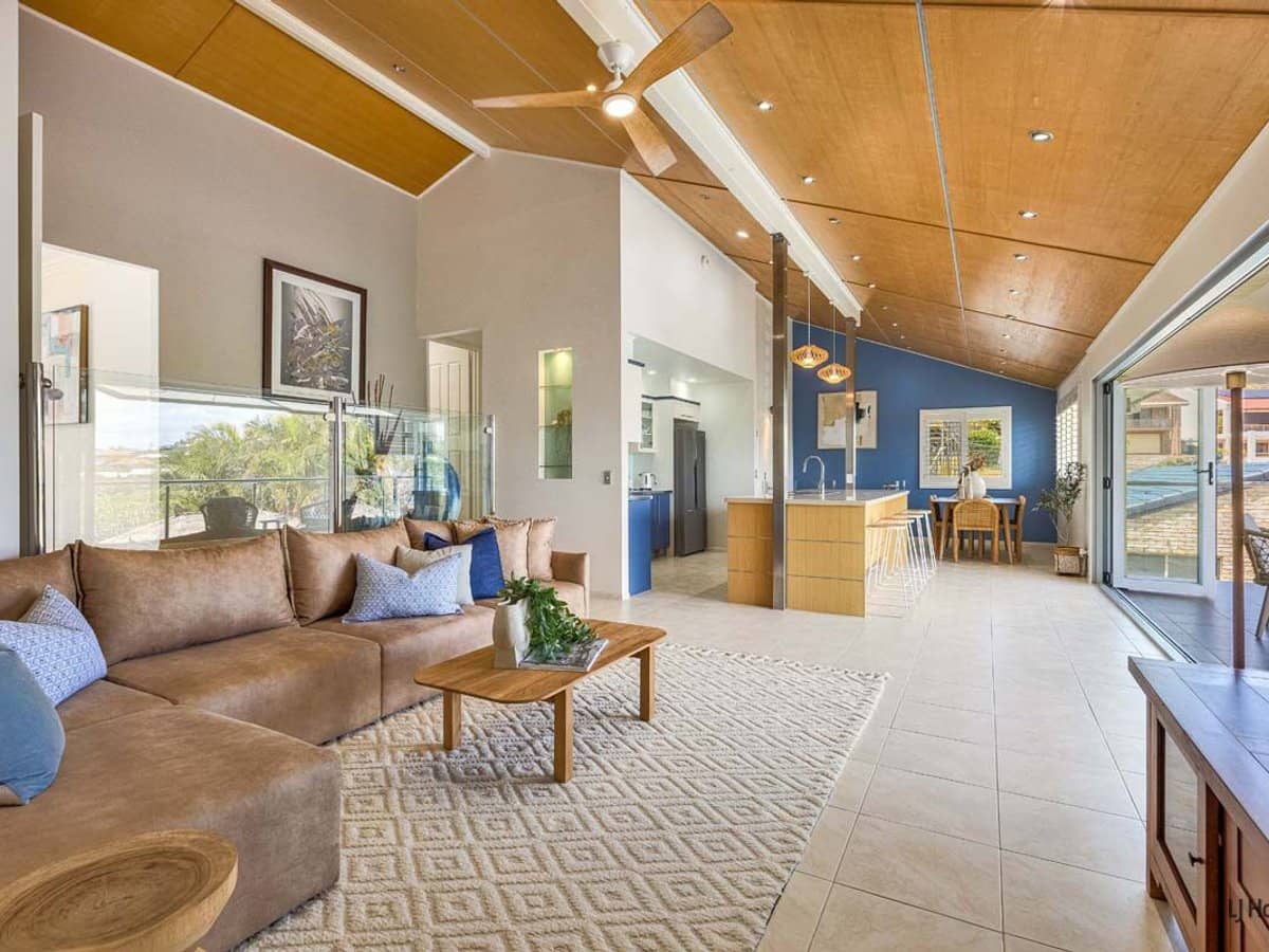 59 Banora Boulevard, BANORA POINT - Thumbnail 3