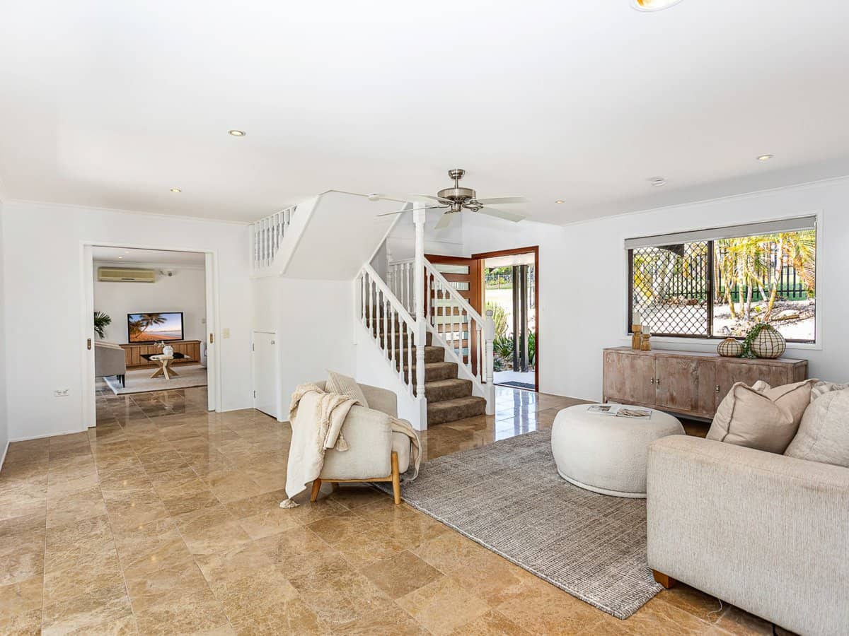 8 Todman Drive, MUDGEERABA - Thumbnail 11