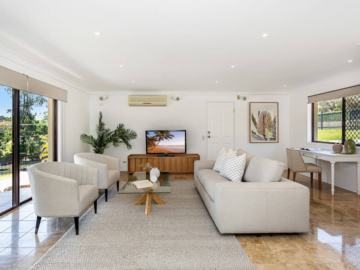 8 Todman Drive, MUDGEERABA - Thumbnail 13