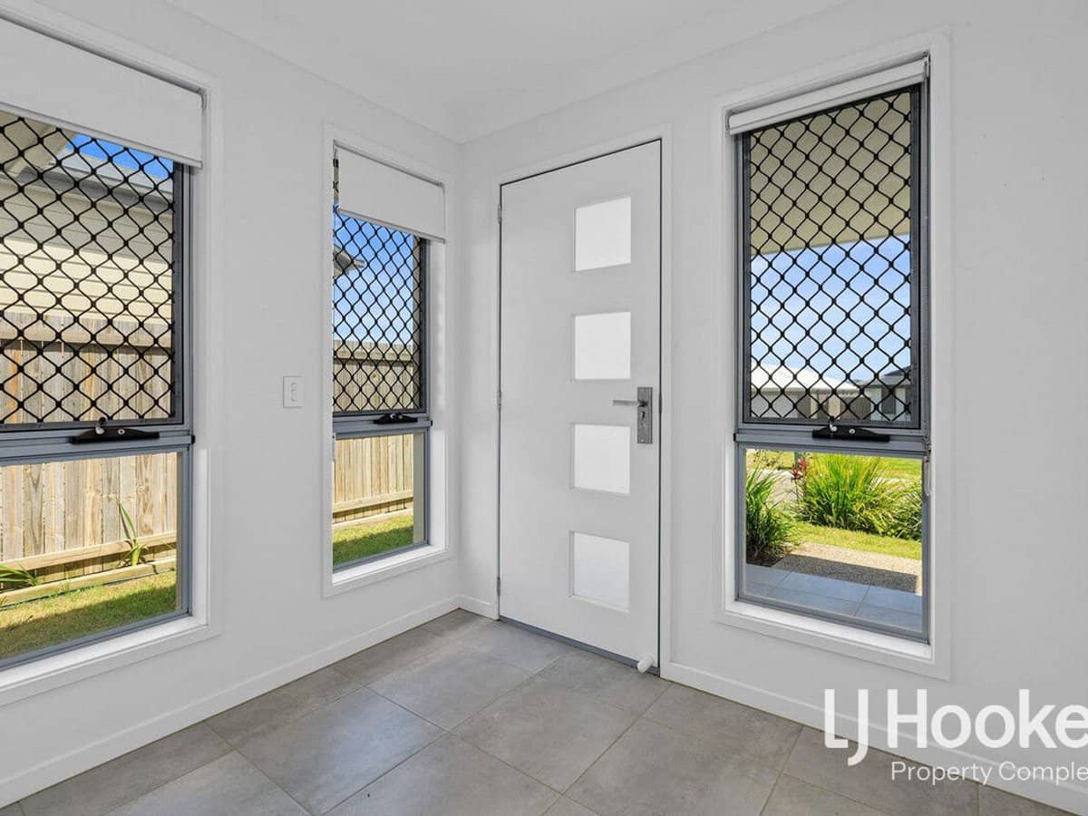 4 Isla Street, PARK RIDGE - Thumbnail 5