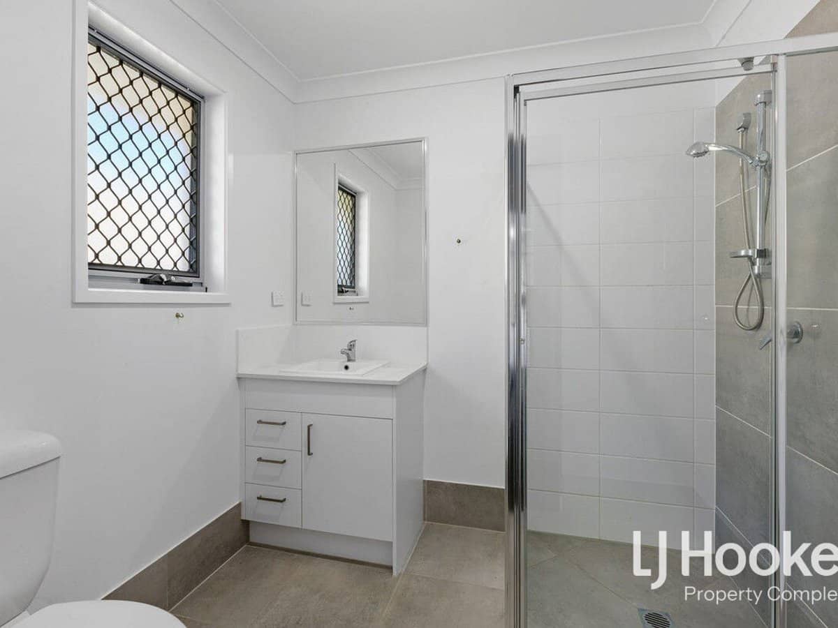 4 Isla Street, PARK RIDGE - Thumbnail 8