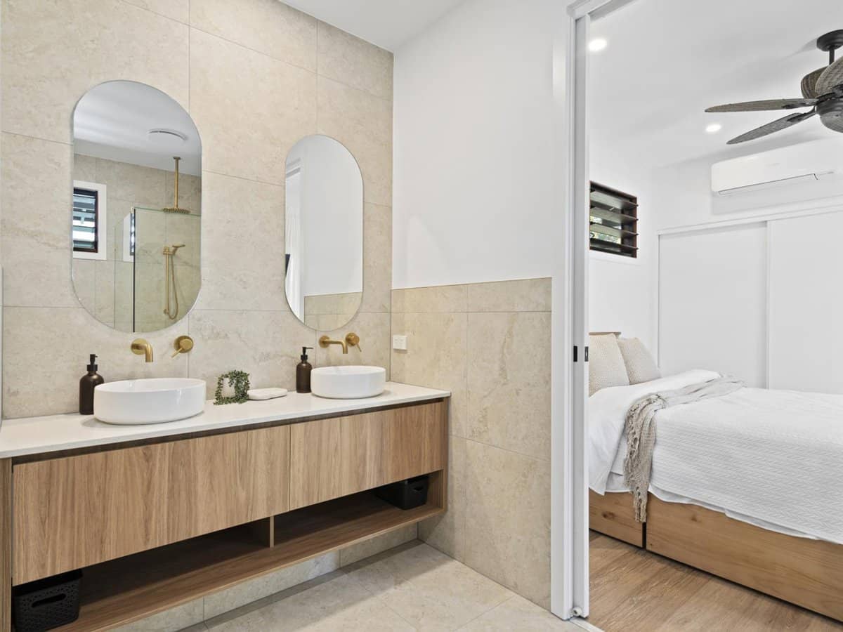 10 Kookaburra Crt, SOUTH STRADBROKE - Thumbnail 17