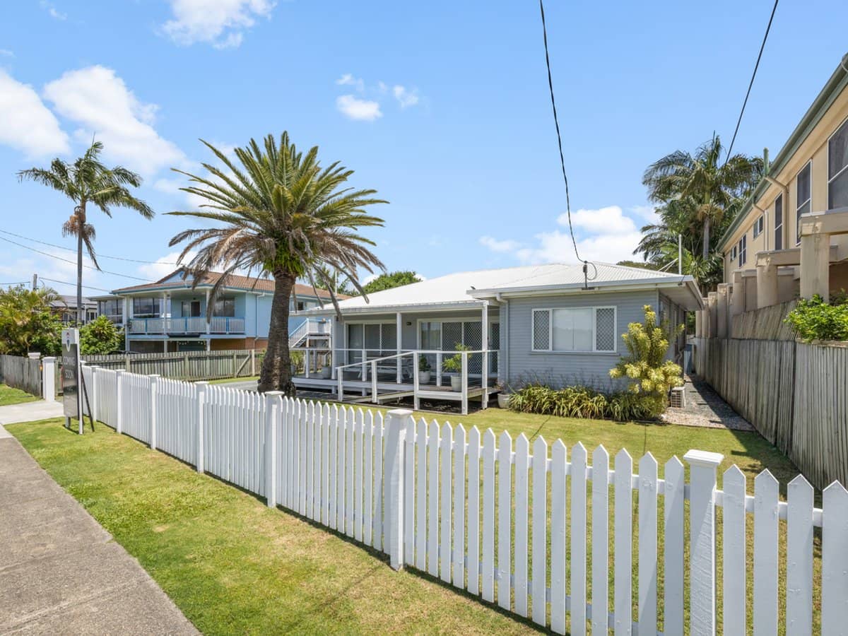 783 Esplanade, LOTA - Thumbnail 2