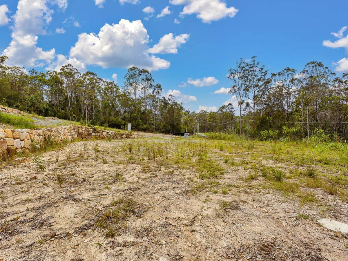 2 Clifford Rise, BONOGIN - Thumbnail 12