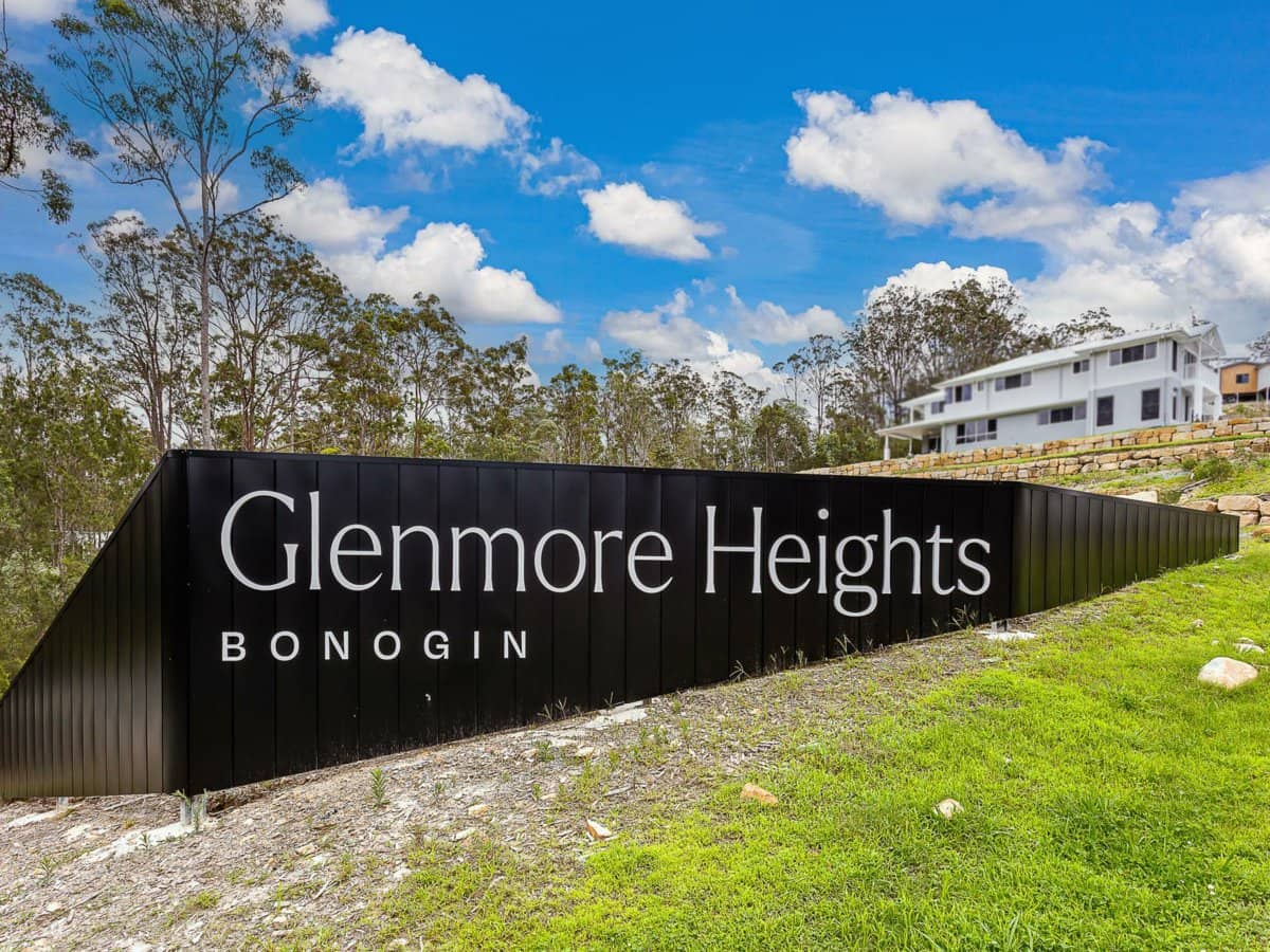 2 Clifford Rise, BONOGIN - Thumbnail 14