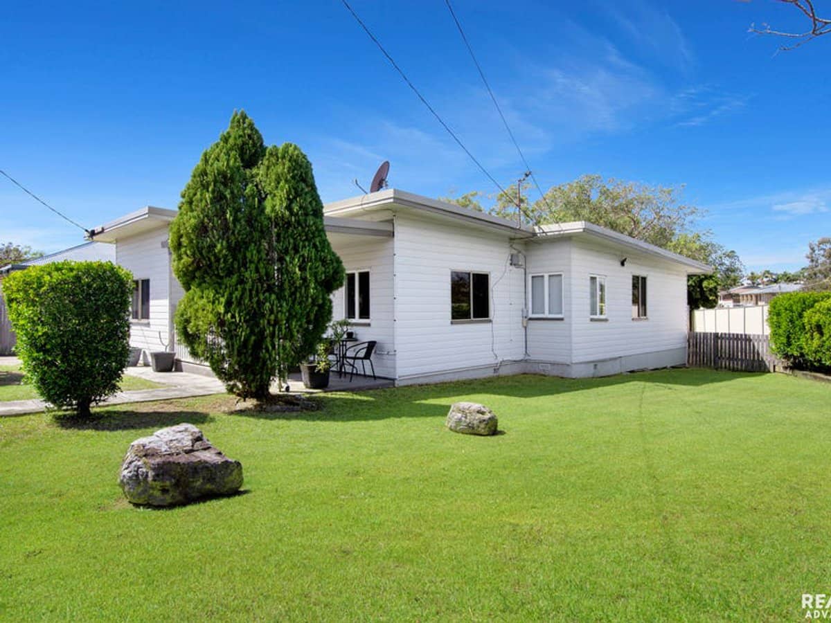 152 Wondall Road, MANLY WEST - Thumbnail 1