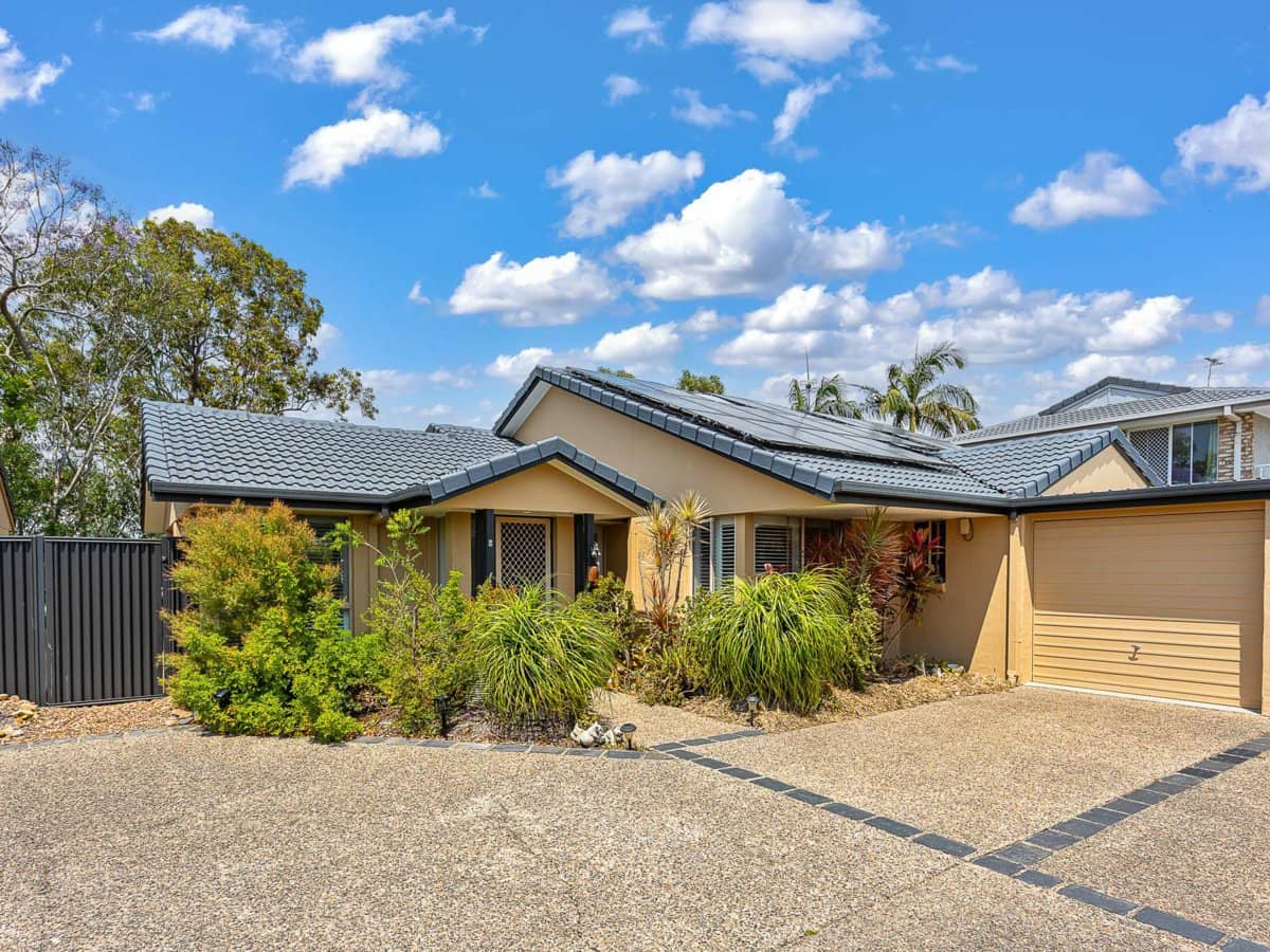 63 Saint Kevins Avenue, BENOWA - Thumbnail 5