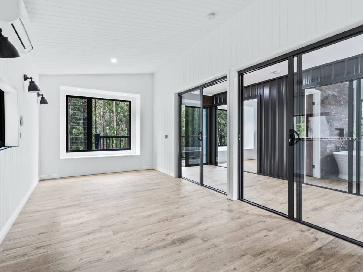 25 Tanaka Avenue, BONOGIN - Thumbnail 21