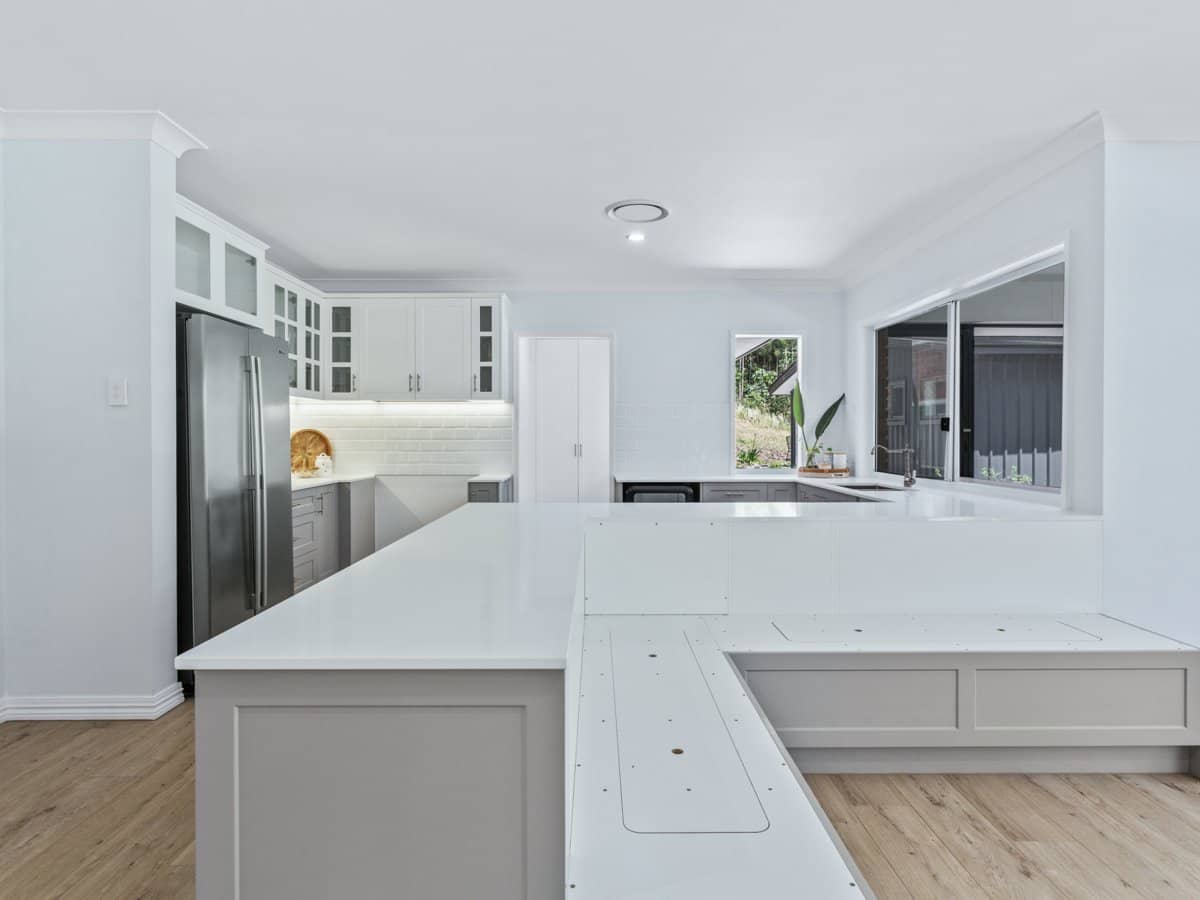 25 Tanaka Avenue, BONOGIN - Thumbnail 6