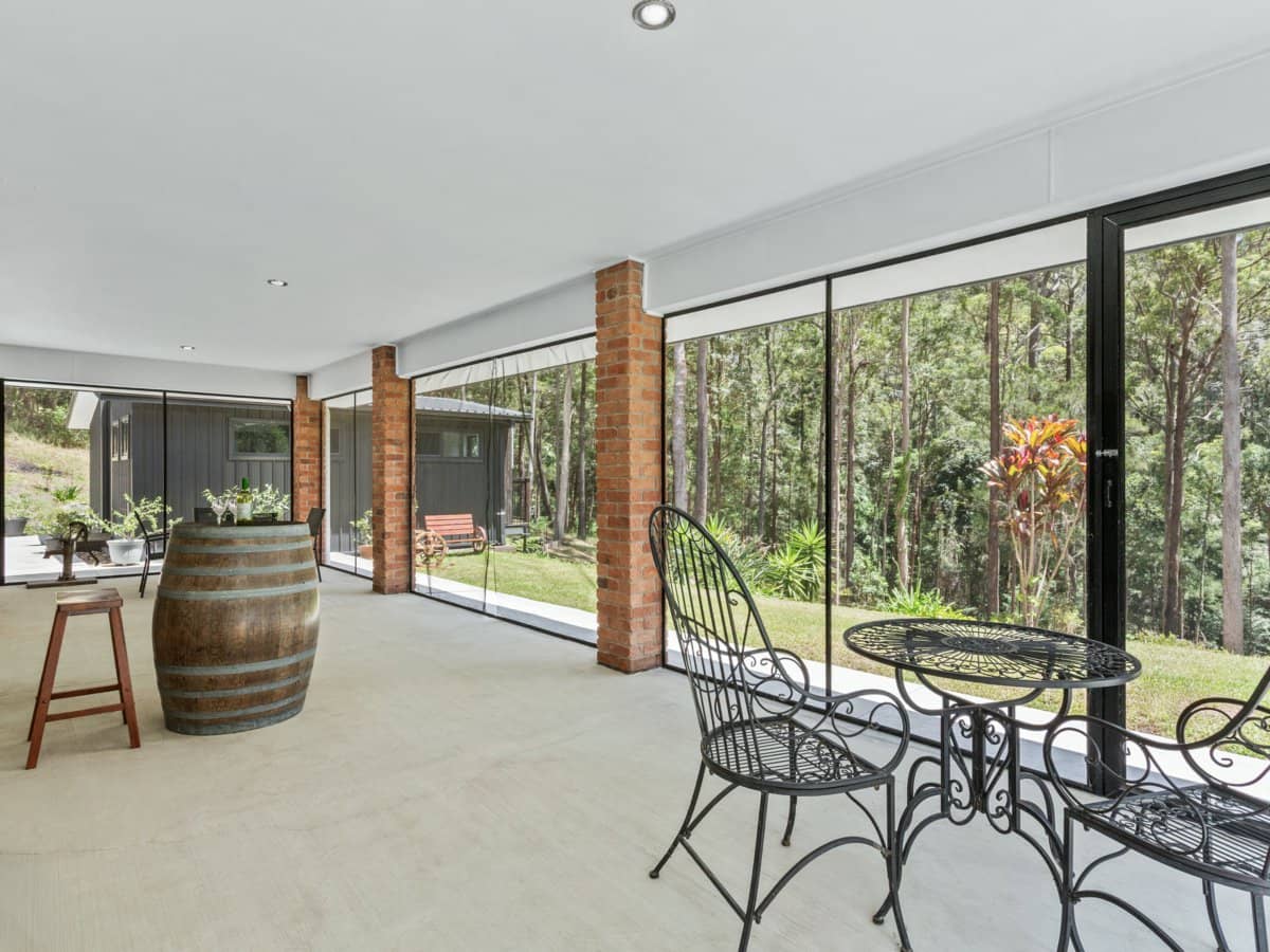 25 Tanaka Avenue, BONOGIN - Thumbnail 9