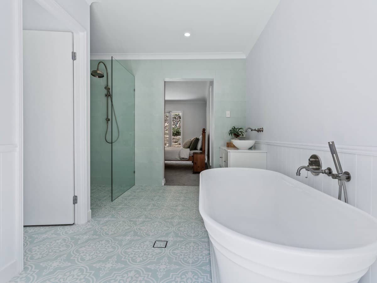 25 Tanaka Avenue, BONOGIN - Thumbnail 22