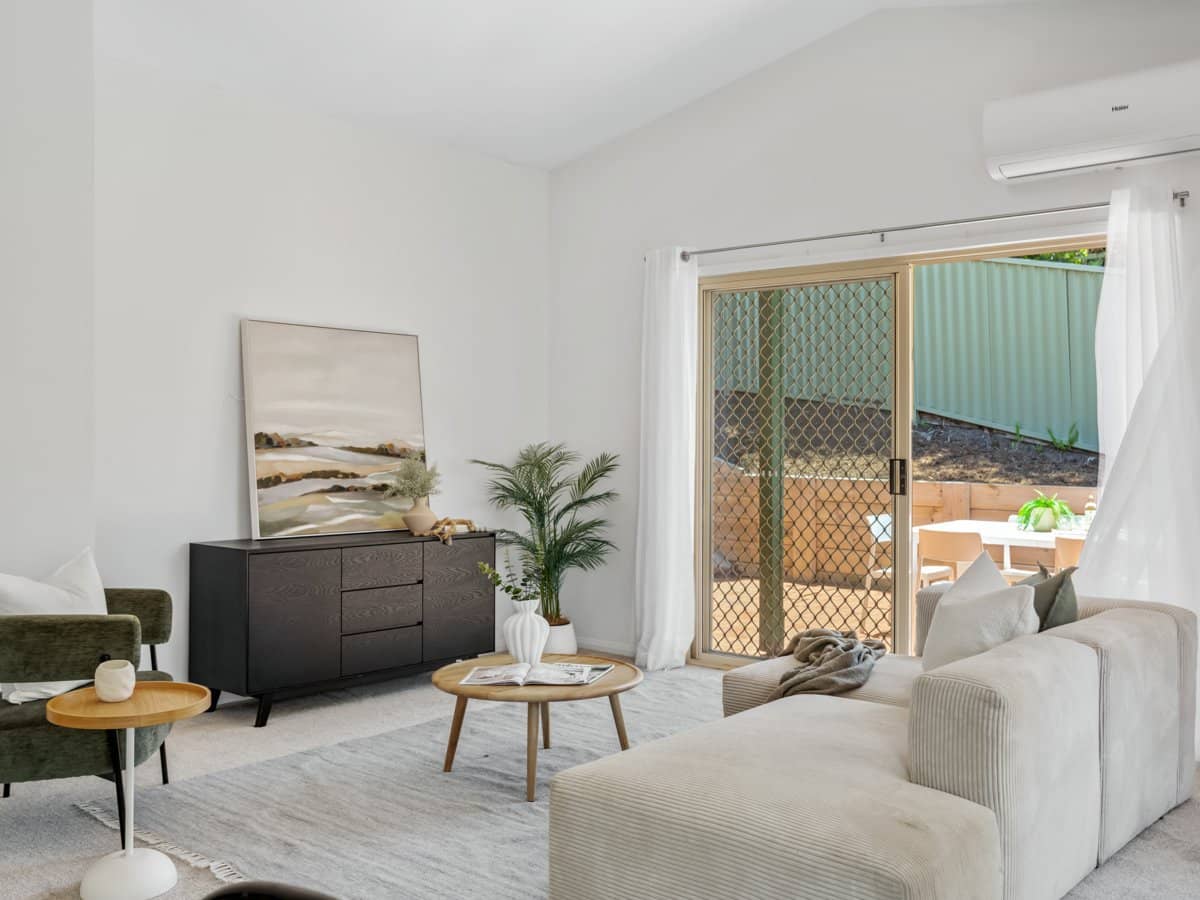 7 Tiffany Close, ROBINA - Thumbnail 3